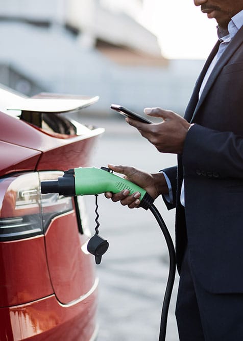 Recharger sa voiture électrique sur son lieu de travail