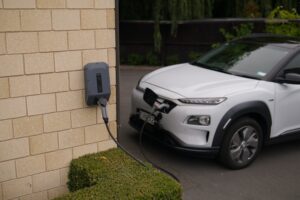 Lire la suite à propos de l’article La recharge intelligente : comment optimiser l’utilisation de votre borne de recharge