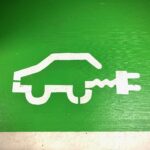 Réglementer le stationnement et l’accès aux bornes de recharge