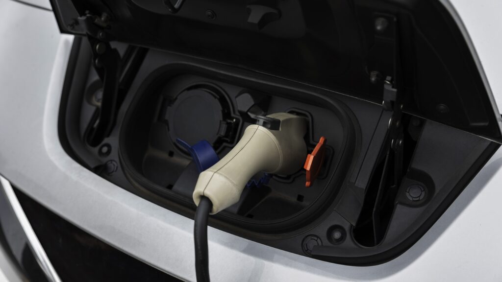 Station de recharge d'une voiture électrique